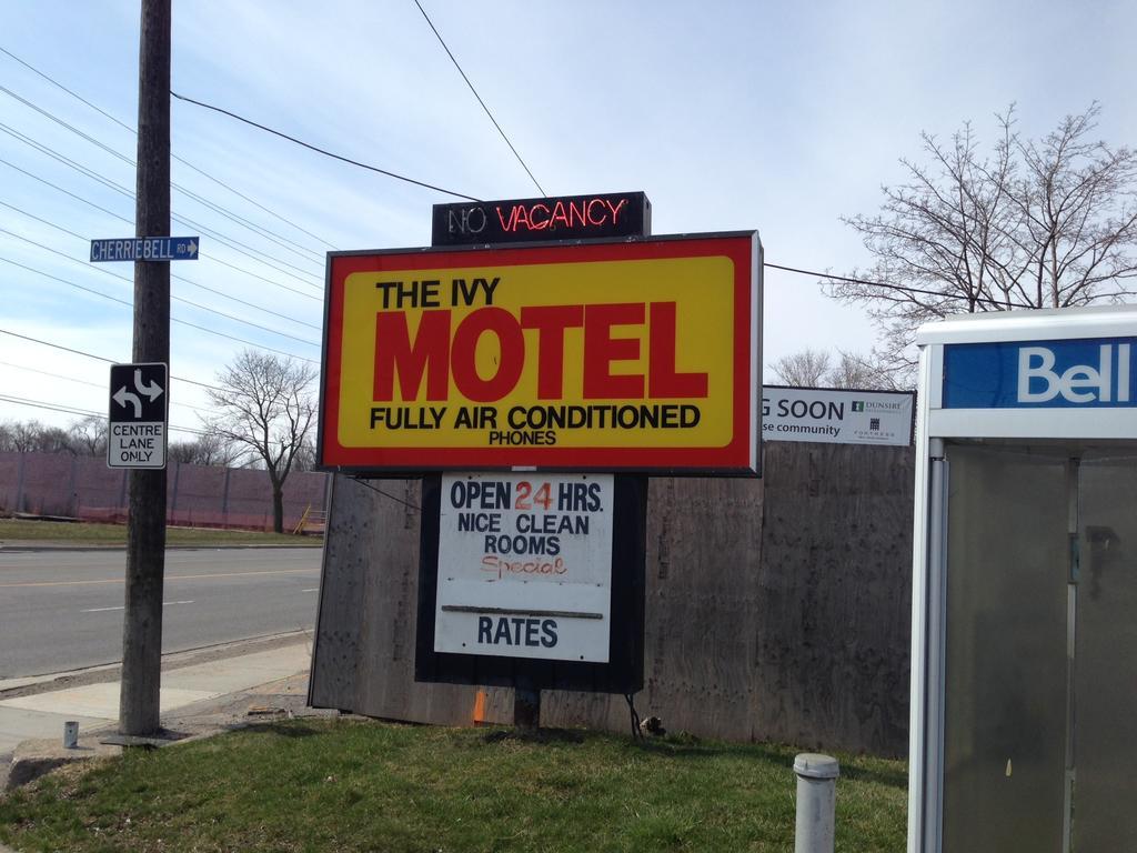 Ivy Motel Toronto Buitenkant foto